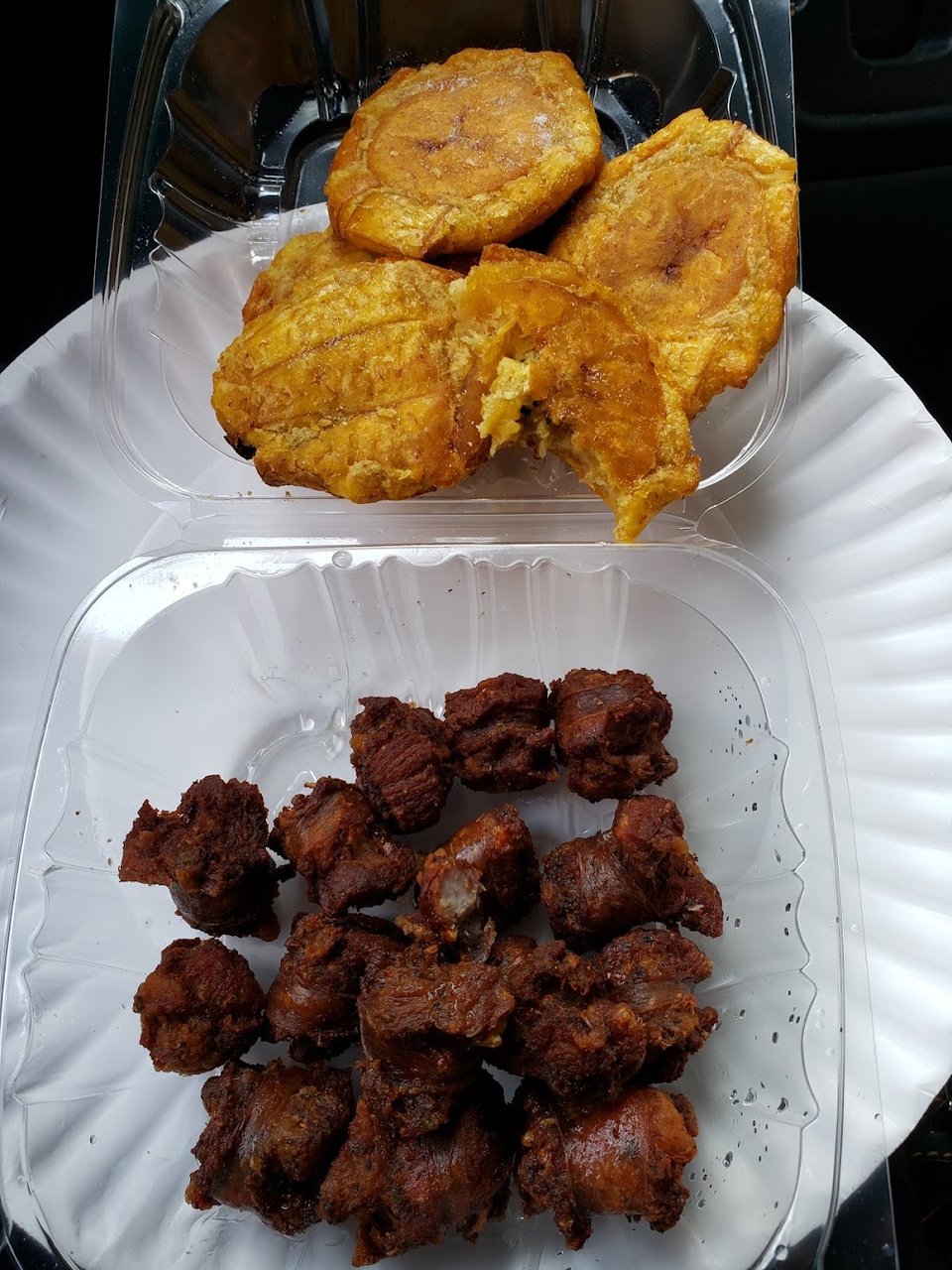 Longaniza Con Tostones